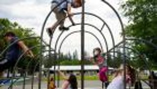 الاستثمار في المدارس.. أقصر طريق لمواجهة تغير المناخ