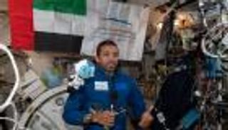 يوميات سلطان النيادي في الفضاء.. الإمارات تلهم العرب