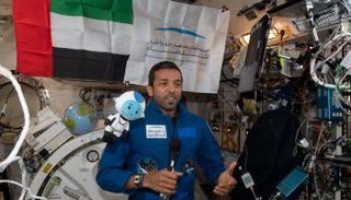 سلطان النيادي