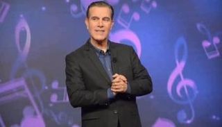 الإعلامي التونسي أشرف الكعلي