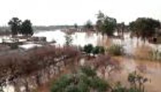 "مياه سريعة وسيول جارفة".. فقدان طفلين بفيضان نهر الخابور في سوريا