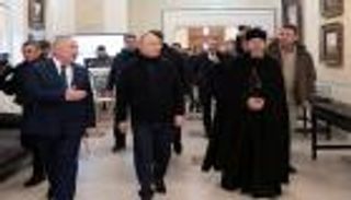 أجهضت أحلام أوكرانيا.. ماذا تعني زيارة بوتين للقرم وماريوبول؟