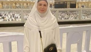 إلهام شاهين في الحرم المكي