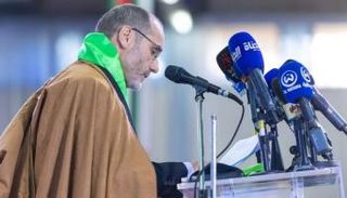 عبد الرزاق مقري خلال مؤتمر  