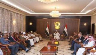 جانب من اجتماع القوى السياسية السودانية في بيت الضيافة