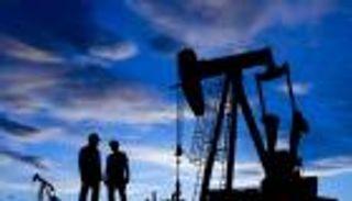 أسعار النفط تتجاهل قرارات دعم البنوك.. أسبوع جديد من الخسائر