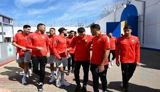 زيارة منتخب المغرب للسجن