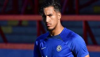 سامي تلمساني حارس مرمى تشيلسي