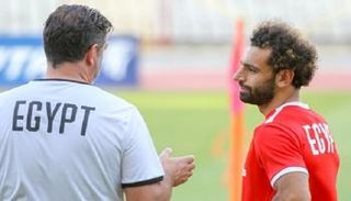 محمد صلاح قائد منتخب مصر