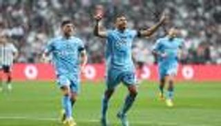 بعد 8 سنوات.. هل يعود تريزيجيه إلى الأهلي المصري؟