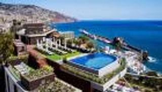 4 منتجعات في جزر ماديرا.. أين تذهب للاستجمام؟