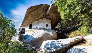 منازل جزيرة إيكاريا