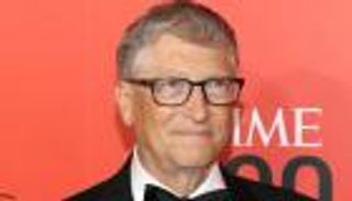 بيل غيتس يوجه رسالة للبشرية: عصر الذكاء الاصطناعي بدأ