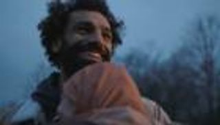 "دي اللي جنبي من البداية".. رسالة محمد صلاح لزوجته في إعلان "شكرا من هنا لبكرة"