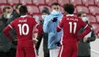 فريق الصائمين في ملاعب أوروبا.. حضور محرز وصلاح وغياب بنزيما