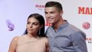 كريستيانو رونالدو وجورجينا رودريجيز.. هل تبخَّرت فكرة الزواج الرسمي؟