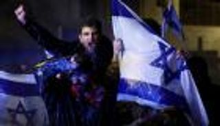 إسرائيل تغلي على وقود القضاء.. ما وراء "ألغام" القانون