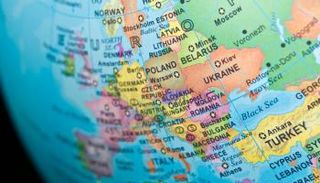 منطقة غرب البلقان تمثل صداعا في رأس أوروبا