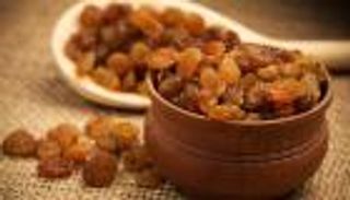 فوائد الزبيب.. تقوية للمناعة ووقاية من الأمراض