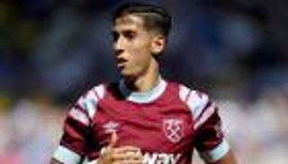 رمضان في البريميرليغ.. "حكمة الصيام" سلاح نايف أكرد للتغلب على الصعاب