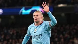 إيرلينغ هالاند مهاجم مانشستر سيتي