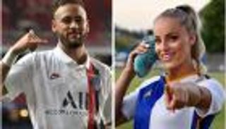 من صديقة نيمار لنجمة أمريكا.. أجمل 5 لاعبات كرة قدم في العالم (صور)