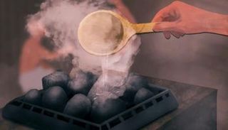 ماء يسكب على صخور مشتعلة لتوليد بخار - بوليتيكو