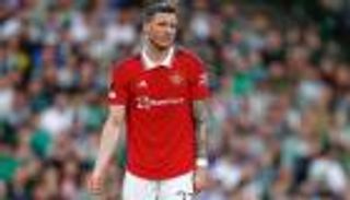 "غير مُطالب بالتسجيل".. 3 أسباب ترفع الضغط عن مهاجم مانشستر يونايتد