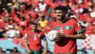 نصير مزراوي يقرأ سورة الضحى.. تلاوة رائعة لنجم بايرن ميونخ (فيديو)