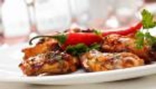 مائدة إفطار صحية.. الأطعمة الحارة تؤذي هؤلاء