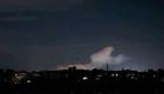 ضربات إسرائيلية ووعيد إيراني.. تصعيد يضيء سماء سوريا ويرفع حرارة أرضها