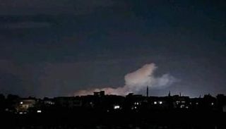 جانب من الهجمات الإسرائيلية على مواقع بسوريا