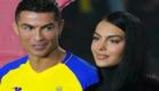 ظهور رونالدو وجورجينا في برنامج كوميدي سعودي.. ما القصة؟