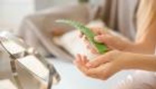 فوائد جل الصبار للبشرة بأنواعها.. وأهمية استخدامه قبل النوم