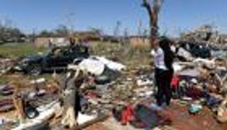 العواصف الأمريكية.. بورصة الضحايا تشتعل (صور)