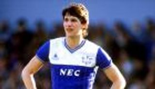 صائمون عن المجد.. الدوري المحلي لعنة تعاند غاري لينكر