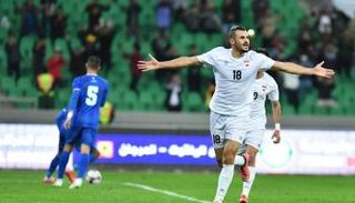 أيمن حسين لاعب منتخب العراق