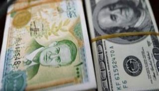 تراجع سعر الدولار في سوريا