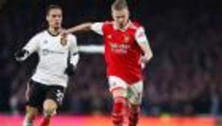 من الباب الخلفي.. مانشستر يونايتد يهزم أرسنال بـ17 ألف استرليني