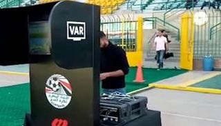 تقنية الفيديو "VAR"