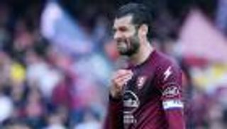 ماركة رونالدينيو.. هدف مُذهل يزيد أوجاع إنتر ميلان (فيديو)