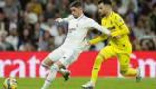 شكوى بلا عقوبة.. لاعب فياريال يصعد أزمته مع فالفيردي