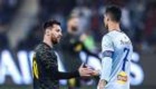 بهتاف ميسي.. جمهور النصر السعودي ينقلب على رونالدو (فيديو)