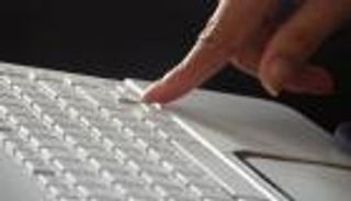 طريقة نقرك على الكمبيوتر تحدد مدى إجهادك في العمل