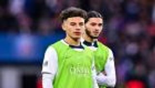 سياسة جديدة.. كيف يخطط باريس سان جيرمان لمستقبل جواهره العربية؟