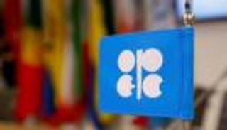 مخاطر تراجع الطلب تحاصر النفط.. وتقرير "أوبك" يركز على الصين