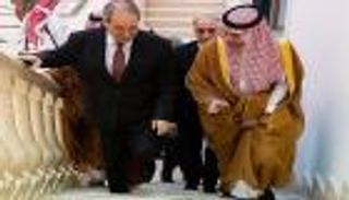 قطار سوريا يصل السعودية..تأشيرة جيوسياسية في محطة "تصفير المشاكل"