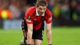 نجم مانشستر يونايتد يدخل التاريخ في ليلة حزينة بالدوري الأوروبي