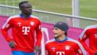 بين المنطق والشهود.. هل تعرّض ماني لإساءة عنصرية من ساني؟