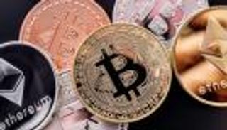 أسعار العملات المشفرة.. زلزال في الكريبتو وصراع خفي بين بيتكوين وإيثر